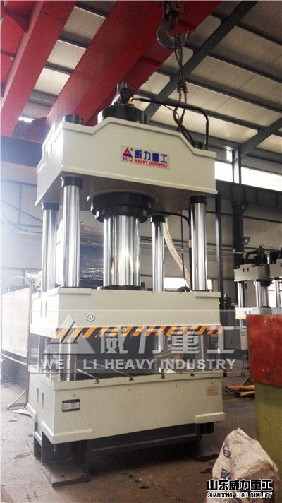 500噸四柱液壓機