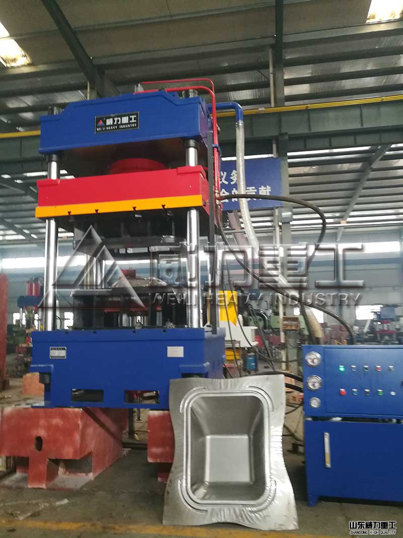 500噸灰斗車液壓機