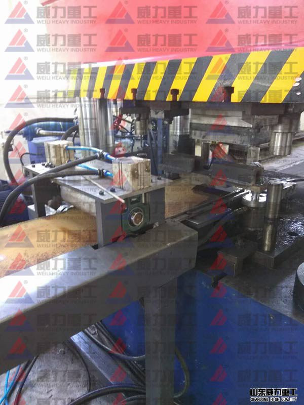 錨桿托盤液壓機