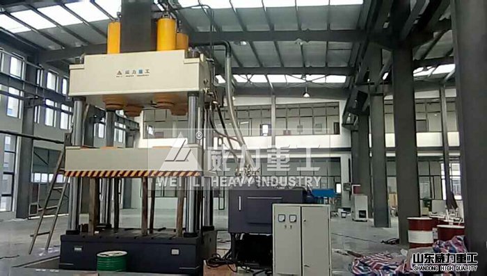 汽車擋泥板液壓機訂購電話:18306370978