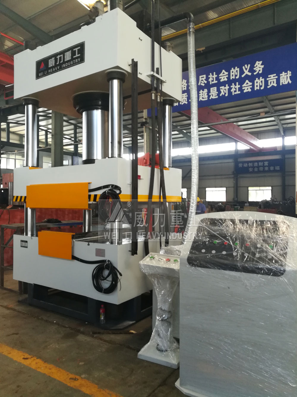 模壓復合材料專用500噸四柱液壓機