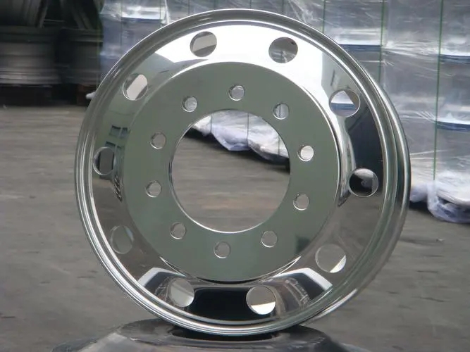框架式液壓機(jī)鍛造鋁合金輪轂