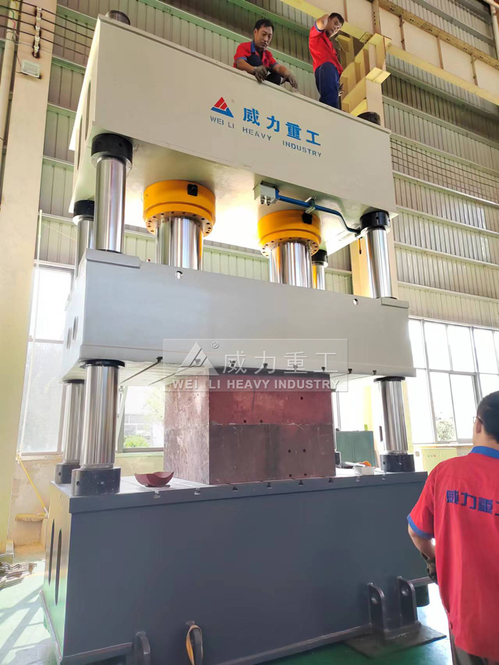 快速復(fù)合材料模壓機